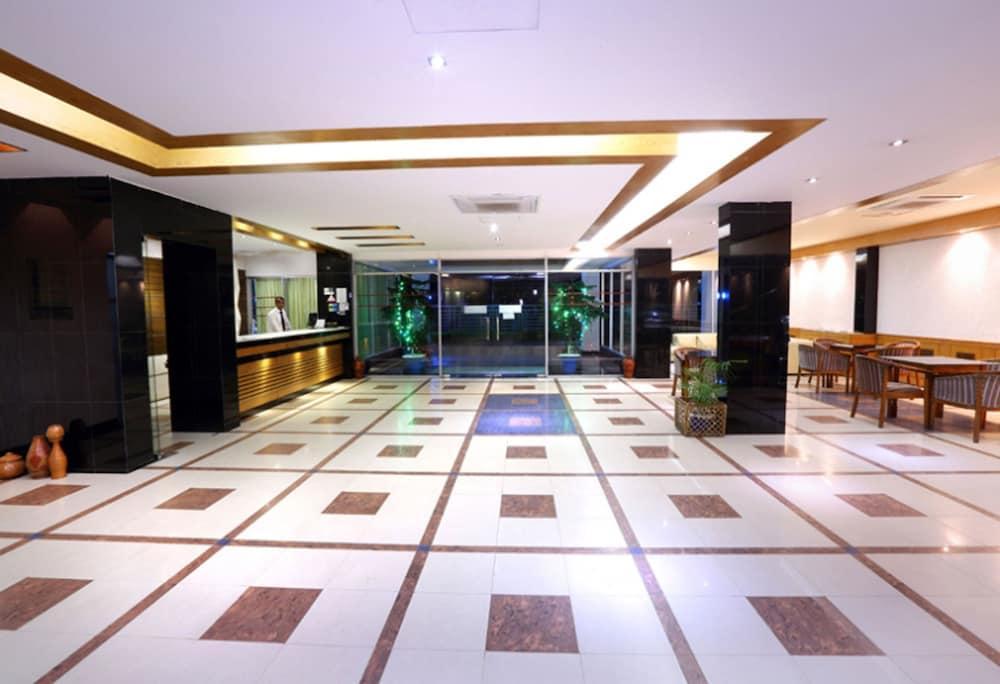 Uni Resort Cox's Bazar Exterior foto